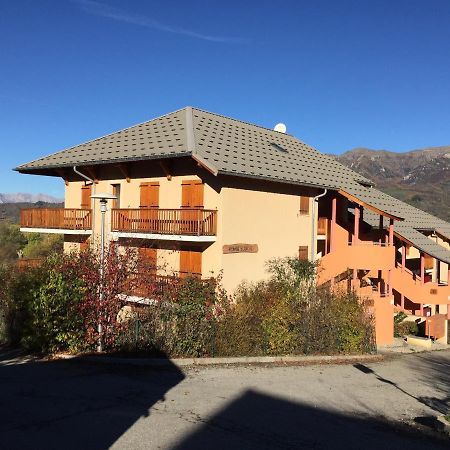 Appartement Offrant Une Magnifique Vue Des Montagnes سانت ليغر لي ميلزي المظهر الخارجي الصورة